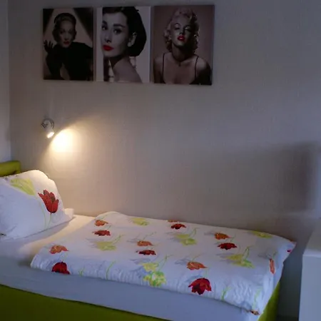 Hotell Hotel Garni Elfenberg Schieder-Schwalenberg
