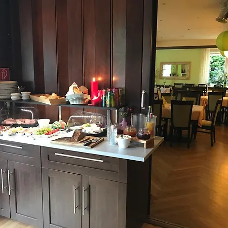 Hotel Garni Elfenberg Hotell