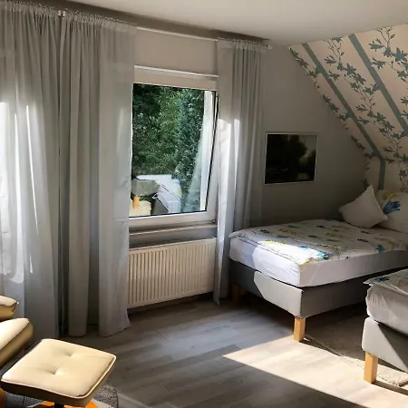 Hotel Garni Elfenberg 2*
